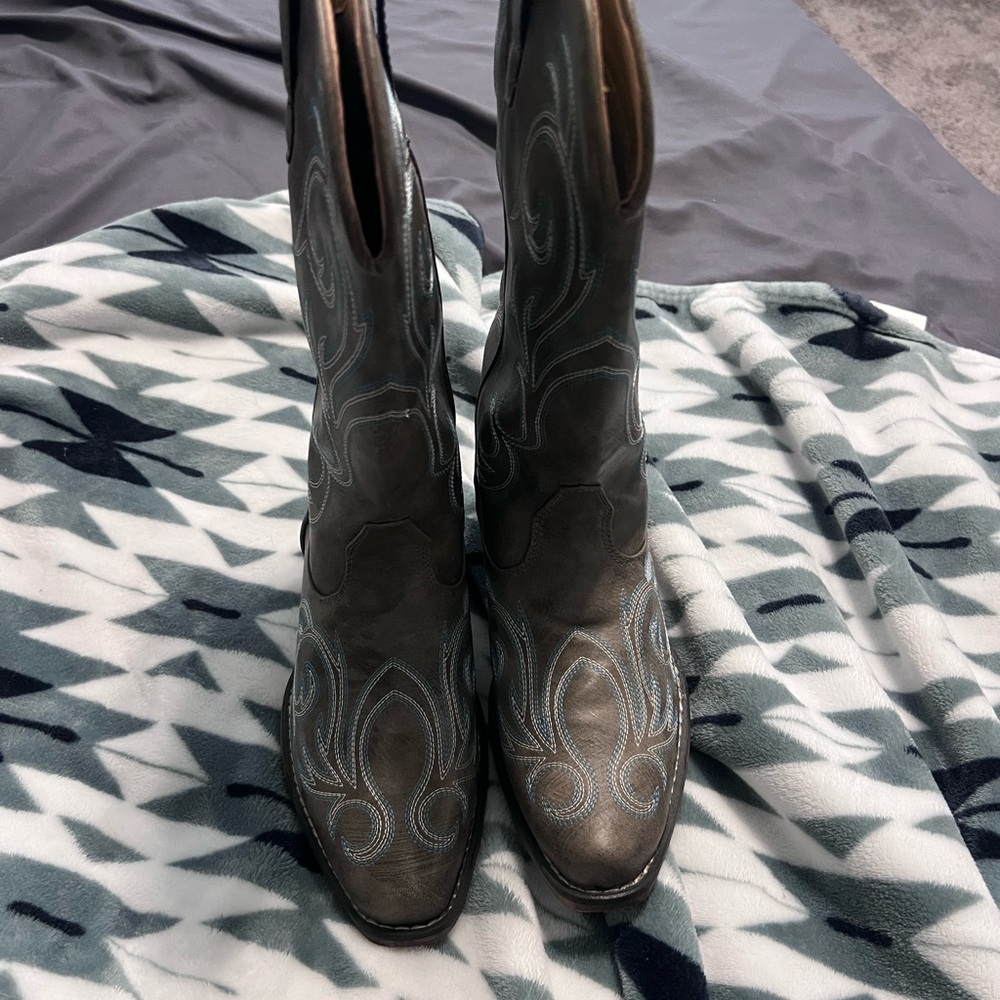Roper Women's Tan and Green Cowboy Boots
